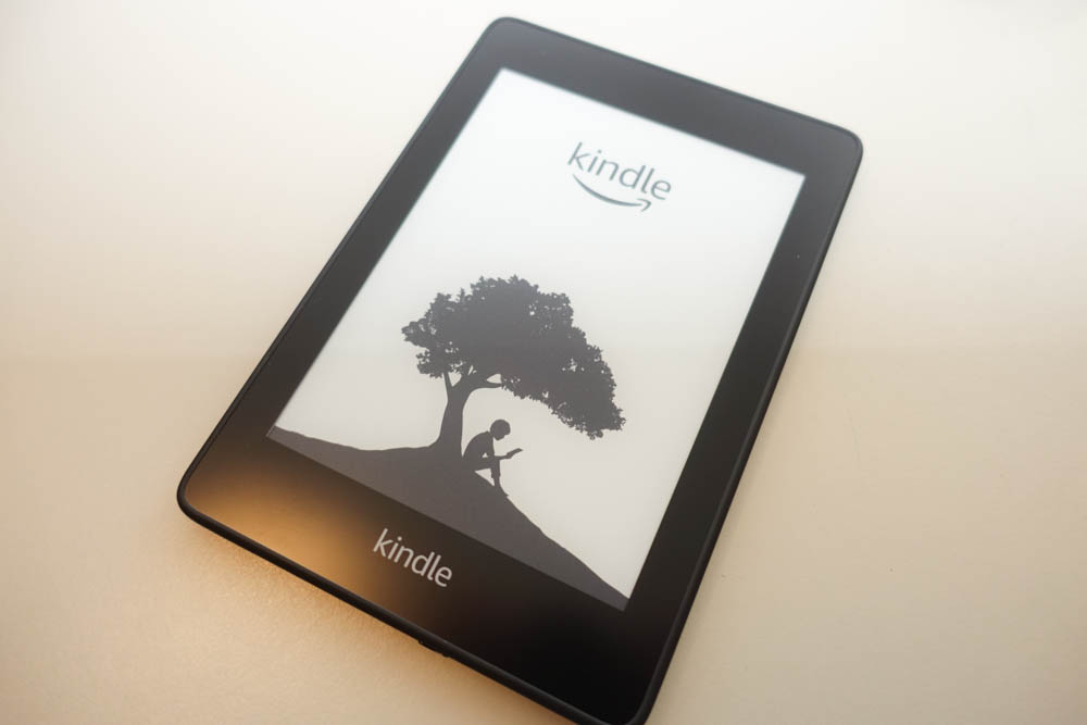 Kindle Paperwhite　キンドル