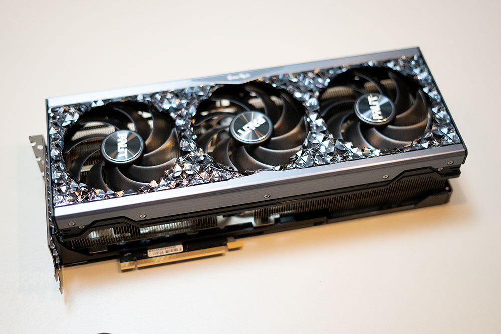 palit（パリット）のGPU、GEFORCE  RTX4080