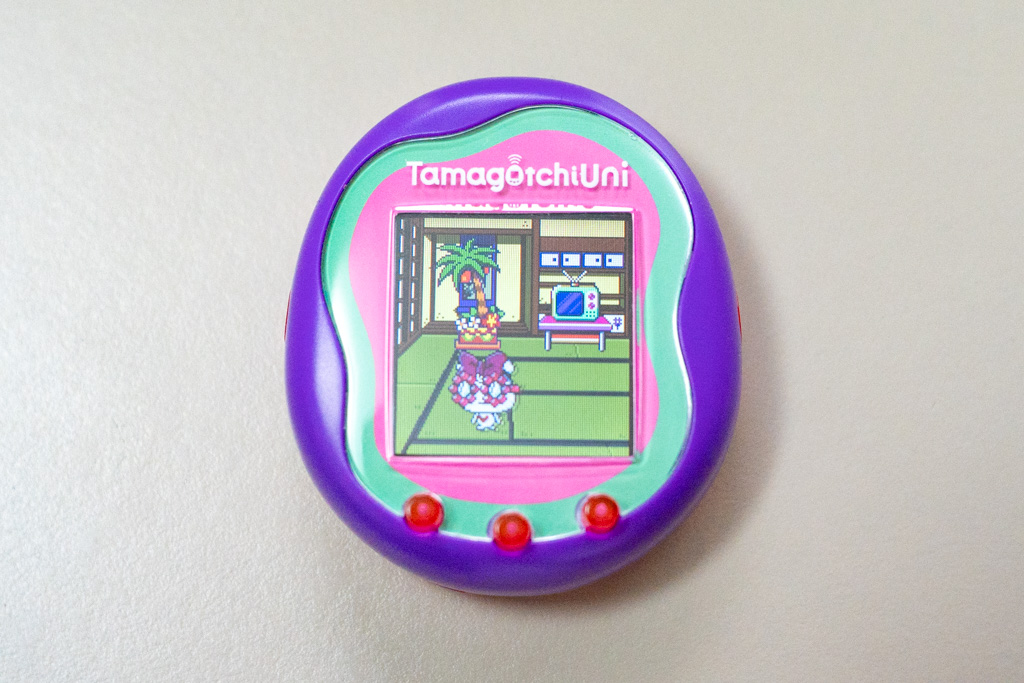 Tamagotchi Uni 　たまごっち　バンダイ　bandai