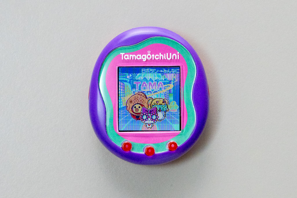 Tamagotchi Uni 　たまごっち　バンダイ　bandai