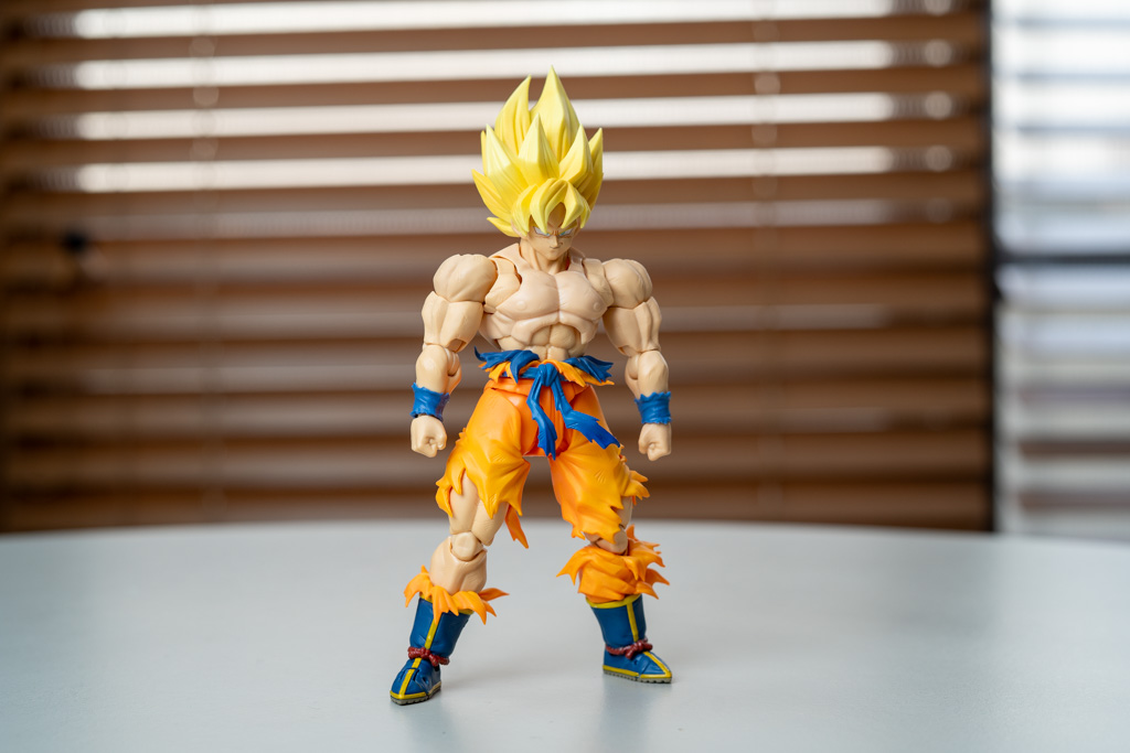 TAMASHII NATIONS S.H.フィギュアーツ ドラゴンボール スーパーサイヤ人孫悟空 -伝説のスーパーサイヤ人