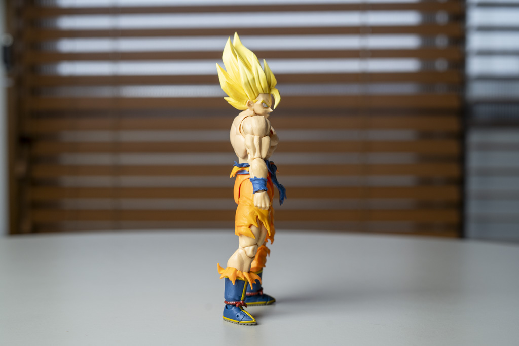 TAMASHII NATIONS S.H.フィギュアーツ ドラゴンボール スーパーサイヤ人孫悟空 -伝説のスーパーサイヤ人